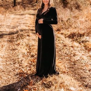 Like New black velvet dress - Maternity or Not